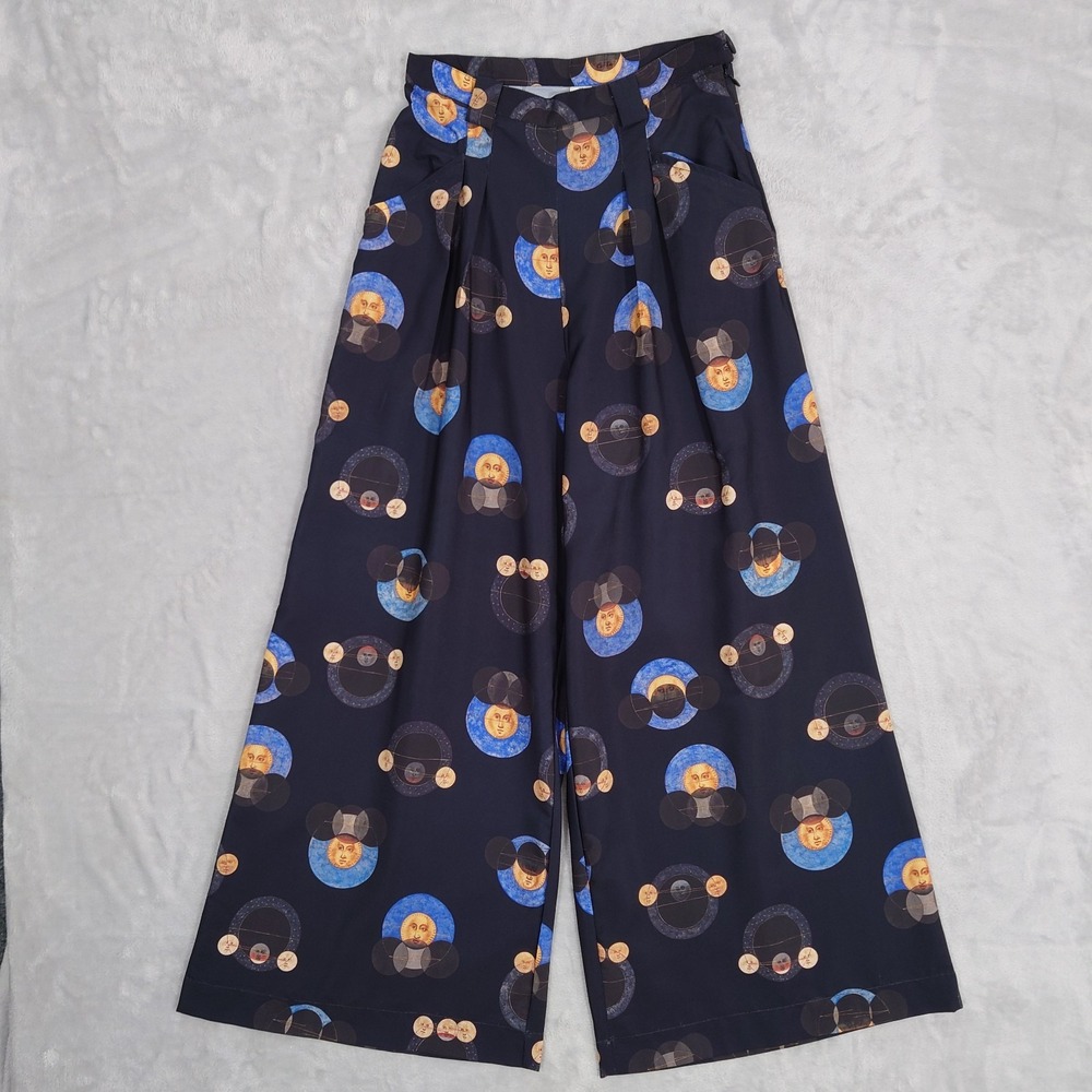 Samantha Pleet Plank Pants Womens 2 Wide Leg Pleated Moon AOP Blue Satin
